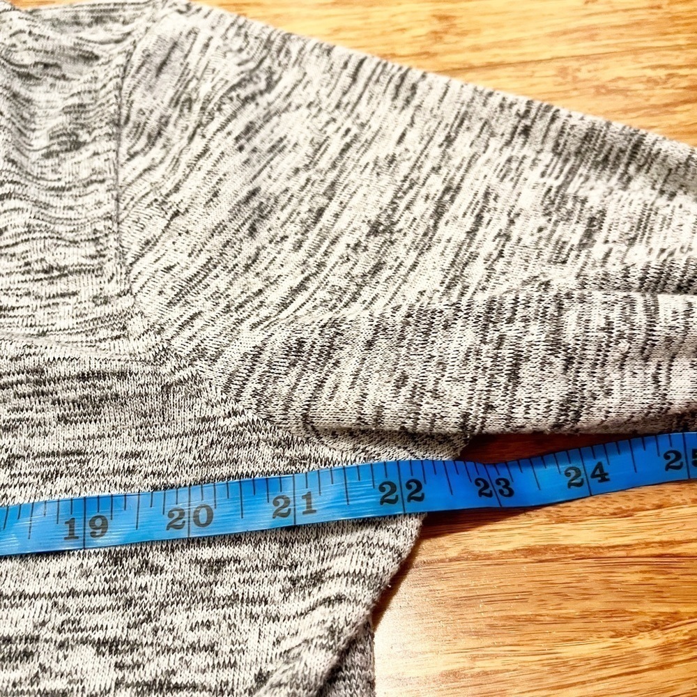 Athleta gray, black, white full zip sweatshirt jacket with hood & pockets. XL - Picture 11 of 12